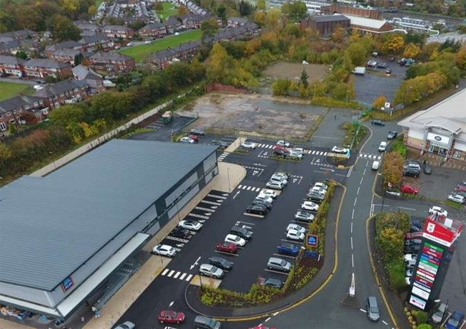 Invesco, Barwood to build £300m UK last mile logistics warehouses