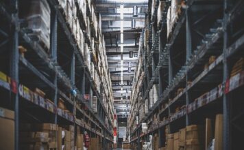 UK CRE capital values rise 1.3%, driven by retail warehouses