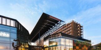 Open-air shopping centre in Barcelona sells for €127.5m Open-air shopping centre in Barcelona sells for €127.5m