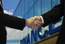 Urban Splash secures £43.5m refinancing from Aviva Investors Urban Splash secures £43.5m refinancing from Aviva Investors