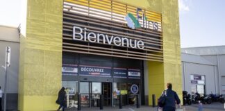 MRM buys two shopping centres in France for €90.4m