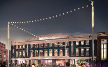 BBC signs deal with developer for new Birmingham broadcast centre BBC signs deal with developer for new Birmingham broadcast centre