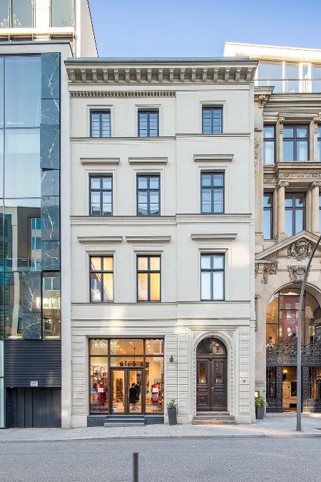 Quest sells property in Hamburg