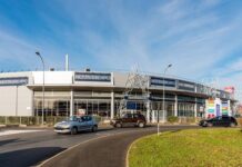 Real IS divests shopping center in France