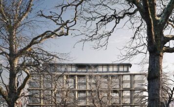 Blackstone to develop new European HQ in London’s Berkeley Square Blackstone to develop new European HQ on London’s Berkeley Square