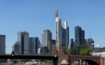 European commercial real estate investment falls 37% in Q3
