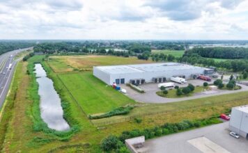 ASLI buys two warehouses in France and the Netherlands for €21.4m ASLI buys two warehouses in France and the Netherlands for €21.4m