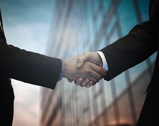 Simon Property to acquire 50% stake in Jamestown Simon Property to acquire %50 stake in Jamestown
