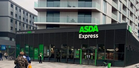 Asda to open 300 new convenience stores in next four years Asda to open 300 new convenience stores in next four years