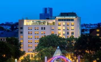 Peakside buys luxury hotel in Frankfurt Peakside buys luxury hotel in Frankfurt