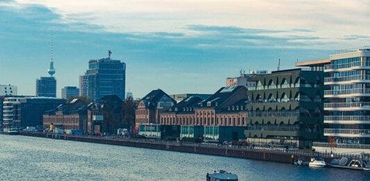 Prime European office rents rise by average 5.5% YoY in Q3 Prime European office rents rise by average 5.5% YoY in Q3