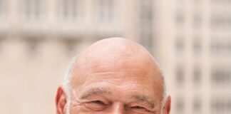 Real estate legend Sam Zell dies at 81 Real estate legend Sam Zell dies at 81