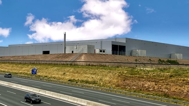 Palmira buys new logistics building in Esselbach, Bavaria