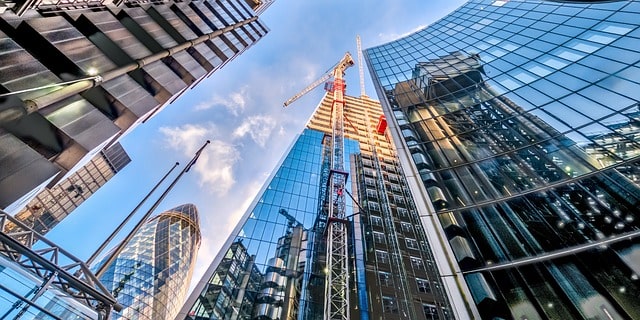UK commercial real estate investment declines 53% in H1 2023