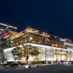 URW secures $925m financing for Los Angeles shopping center URW secures $925m financing for Los Angeles shopping center