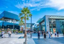 Frey buys open-air shopping centre in France from URW for €272.3m Frey buys open-air shopping centre in France from URW for €272.3m