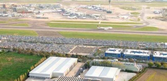Brookfield, Copley Point buy warehouse assets adjacent to Heathrow Airport Brookfield, Copley Point buy warehouse assets adjacent to Heathrow Airport
