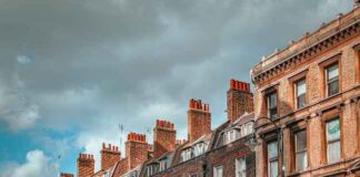 Moorfield launches REIT to invest in UK residential-for-rent market Moorfield launches REIT to invest in UK residential-for-rent market