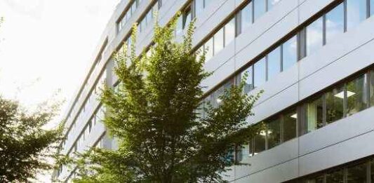 Bridges and Hub acquire London office for residential conversion Bridges and Hub buy City Of London office for residential conversion