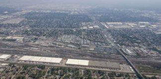 Hines buys 1.1 msf industrial campus in Chicago Hines buys 1.1 msf industrial campus in Chicago
