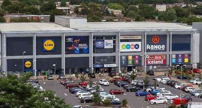 M Core pays £35m for UK retail portfolio