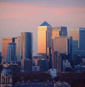 Barclays extends lease at Canary Wharf’s One Churchill Place Barclays extends lease at Canary Wharf's One Churchill Place