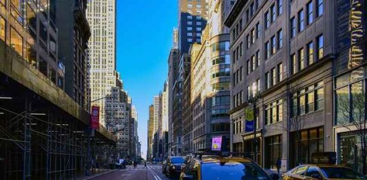 Kering pays $963m for Fifth Avenue property in New York City Kering pays $963m for Fifth Avenue property in New York City