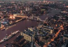 Starwood snaps up central London hotel portfolio Starwood snaps up central London hotel portfolio