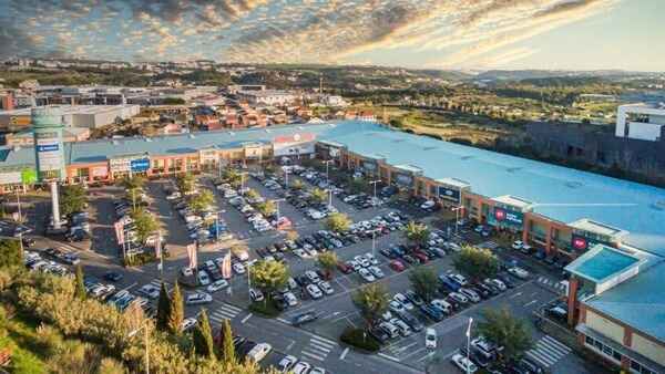 AM Alpha acquires retail park in Portugal