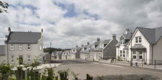 Barratt to acquire Redrow in £2.5bn deal Barratt to acquire Redrow in £2.5bn deal