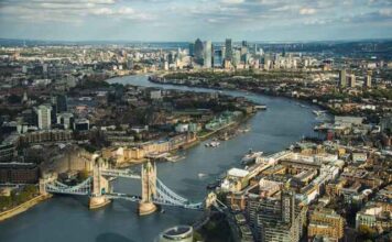 London beats global rivals in attracting foreign direct investment London beats global rivals in attracting foreign direct investment