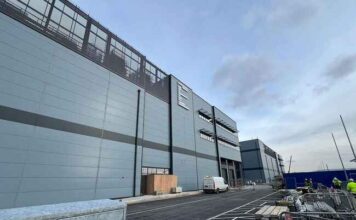 Starwood Capital invests $850m in Echelon Data Centres Starwood Capital invests $850m in Echelon Data Centres