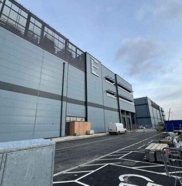 Starwood Capital invests $850m in Echelon Data Centres Starwood Capital invests $850m in Echelon Data Centres