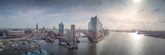 Crossbay acquires two warehouses in Hamburg Crossbay acquires two warehouses in Hamburg