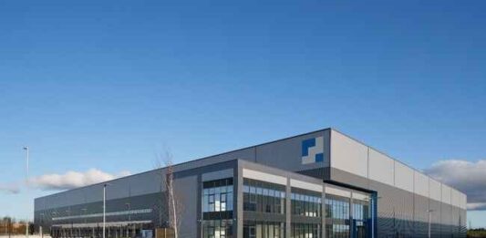 KKR-Mirastar snaps up Warrington logistics park KKR-Mirastar snaps up Warrington logistics park