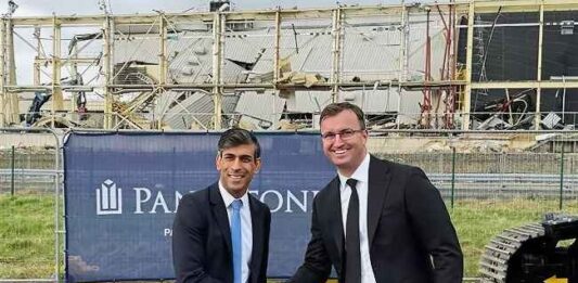 Panattoni breaks ground on £900m investment in Swindon Panattoni breaks ground on £900m investment in Swindon