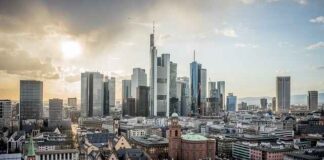 European CRE investment slumps for seventh consecutive quarter European CRE investment slumps for seventh consecutive quarter