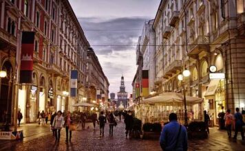 Kering acquires Milan building from Blackstone for €1.3bn Kering acquires Milan building from Blackstone for €1.3bn