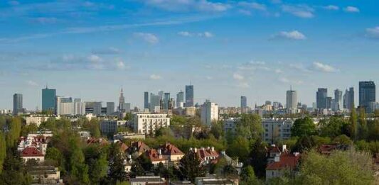 CPIPG and Sona ink €250m equity investment deal in Poland CPIPG and Sona ink €250m equity investment deal in Poland