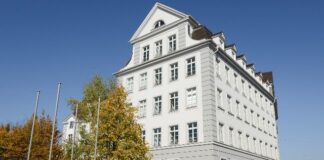 REInvest secures historic Helmholtz office building in Munich’s Arnulfpark REInvest secures historic Helmholtz office building in Munich's Arnulfpark