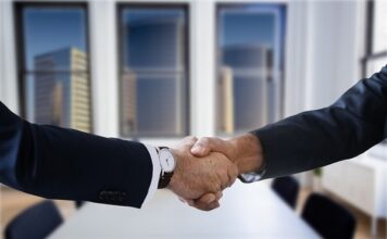 Brookfield to invest $1.5bn in Castlelake Brookfield to acquire 51% stake in Castlelake