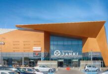 Cromwell sells six retail centres in Poland for €285m Cromwell sells six retail centres in Poland for €285m