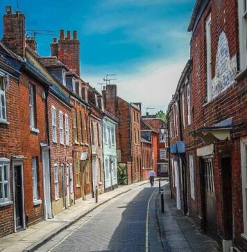 Legal & General launches affordable housing fund with £125m LGPS commitment