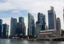 Warburg Pincus, Lendlease acquire $1.2bn property portfolio in Singapore Warburg Pincus, Lendlease acquire $1.2bn property portfolio in Singapore