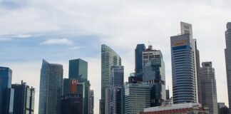 Warburg Pincus, Lendlease acquire $1.2bn property portfolio in Singapore Warburg Pincus, Lendlease acquire $1.2bn property portfolio in Singapore