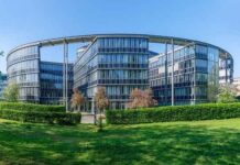 Landmark Oval Office in Hamburg sold by Patrizia Landmark Oval Office in Hamburg sold by Patrizia