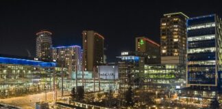Landsec buys remaining 25% stake in MediaCity from Peel Group Landsec buys remaining 25% stake in MediaCity from Peel Group