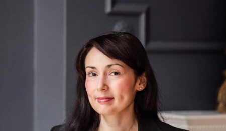 Round Hill names Sandra Burrows as new COO Round Hill names Sandra Burrows as new COO
