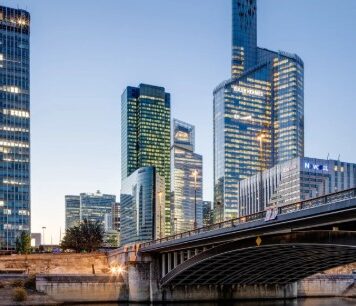 Covivio acquires full ownership of CB21 tower in Paris-La Défense Covivio acquires full ownership of CB21 tower in Paris-La Défense
