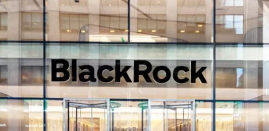 BlackRock closes €1.2bn European property fund BlackRock closes €1.2bn Europe property fund
